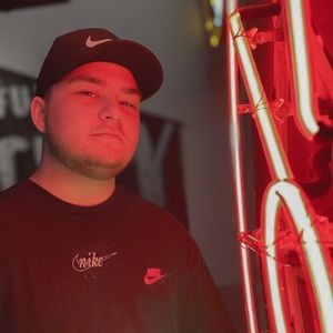 Meet your Posher, Noah